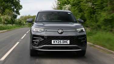 Volkswagen Tayron - full front